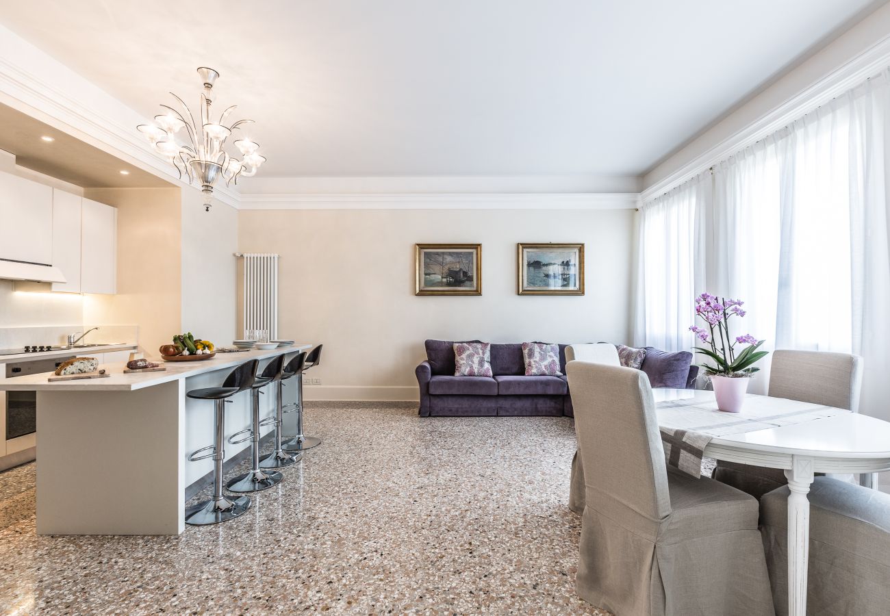 Apartment in Venice - Alighieri D