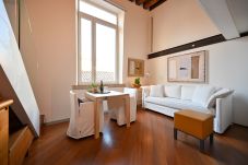 Apartment in Venice - San Trovaso Loft